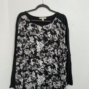 Sejour Print Front Mixed Media Tee